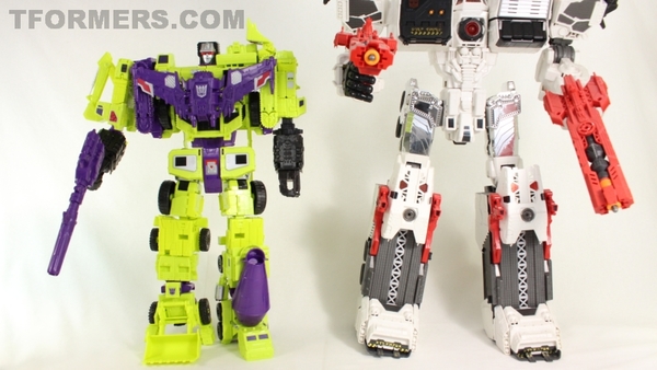 Transformers Titan Devastator Combiner Wars Hasbro Edition  (29 of 110)